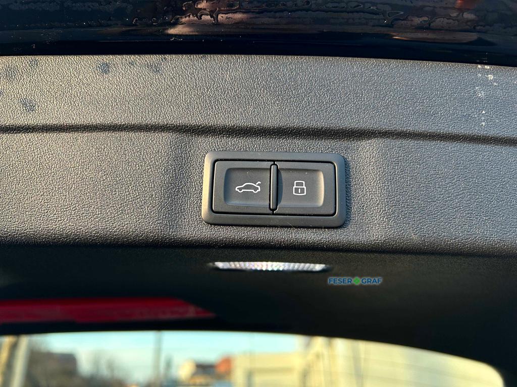 Audi A6 2025 г. Чёрный, пробег 17890 км