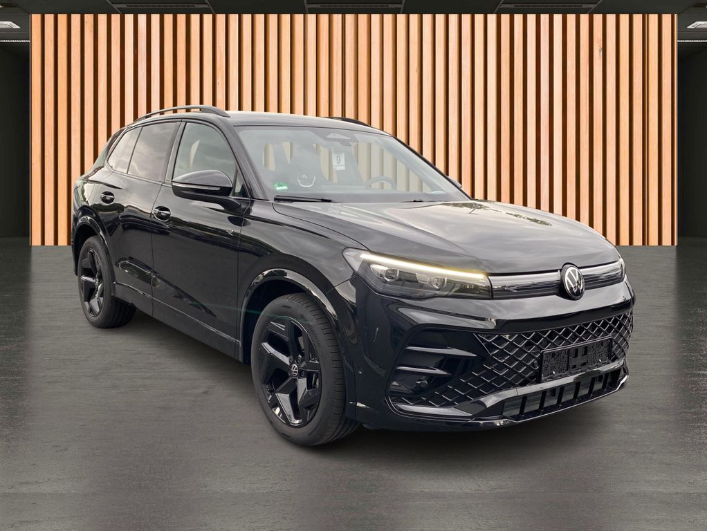Volkswagen Tiguan 2025 г. Чёрный, пробег 39061 км