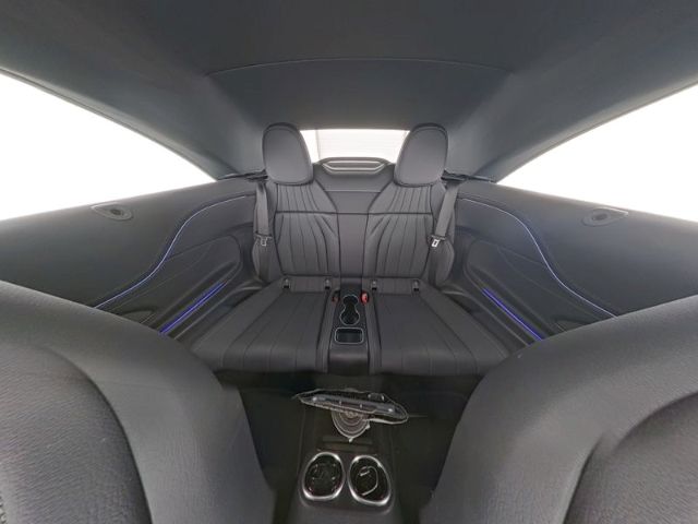 Mercedes-Benz CLE 200 2025 г. Жёлтый, пробег 8500 км