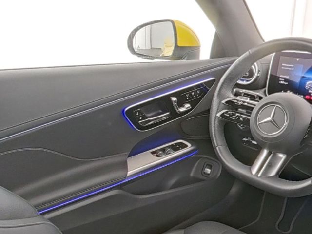 Mercedes-Benz CLE 200 2025 г. Жёлтый, пробег 8500 км