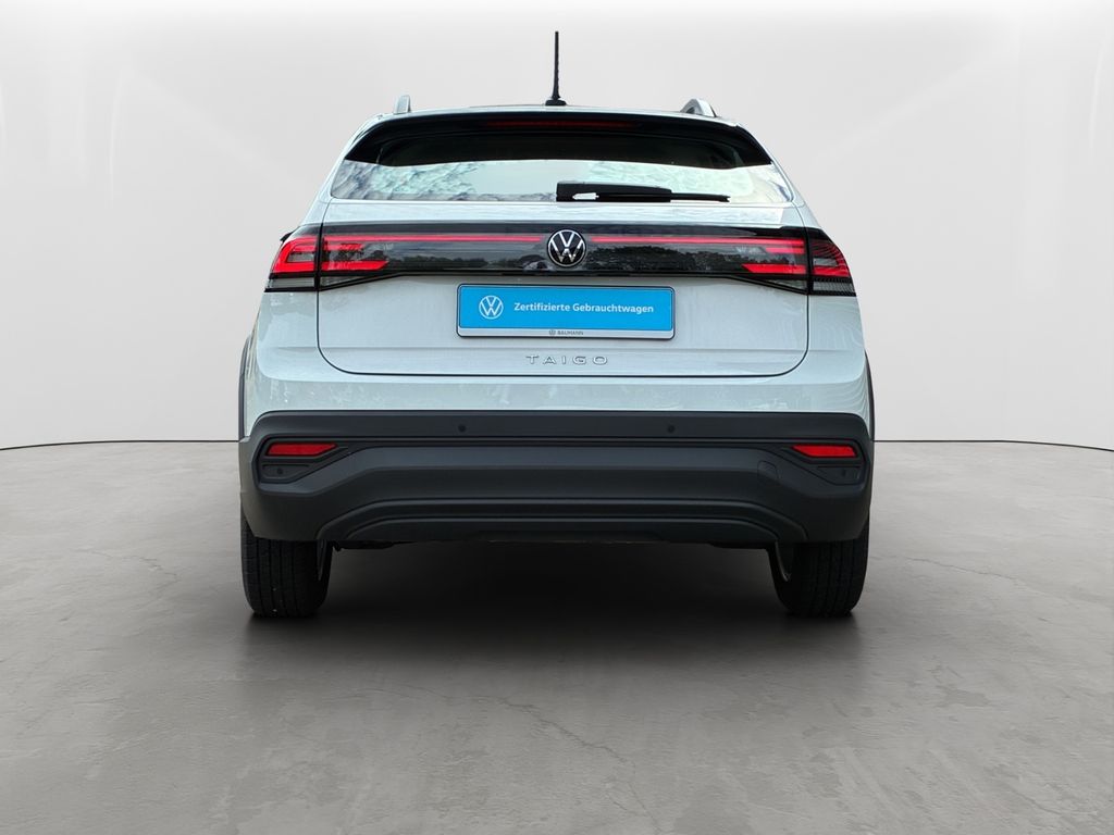 Volkswagen Taigo 2022 г. Белый, пробег 43380 км