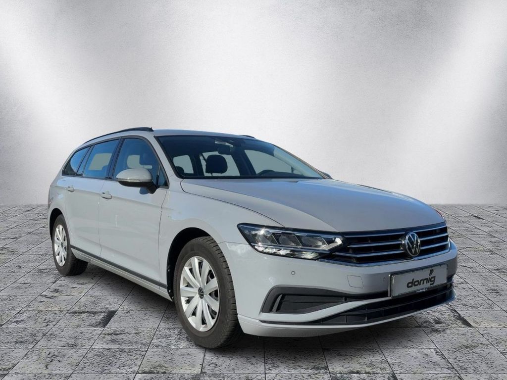 Volkswagen Passat 2023 г. Серый, пробег 29920 км