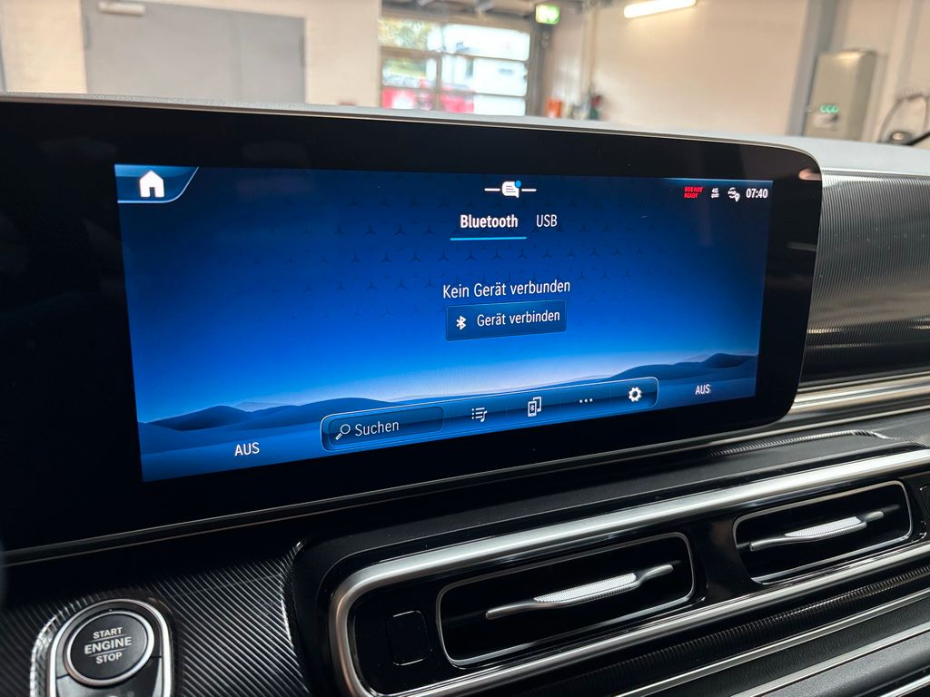 Mercedes-Benz V 300 2024 г. Синий, пробег 57800 км