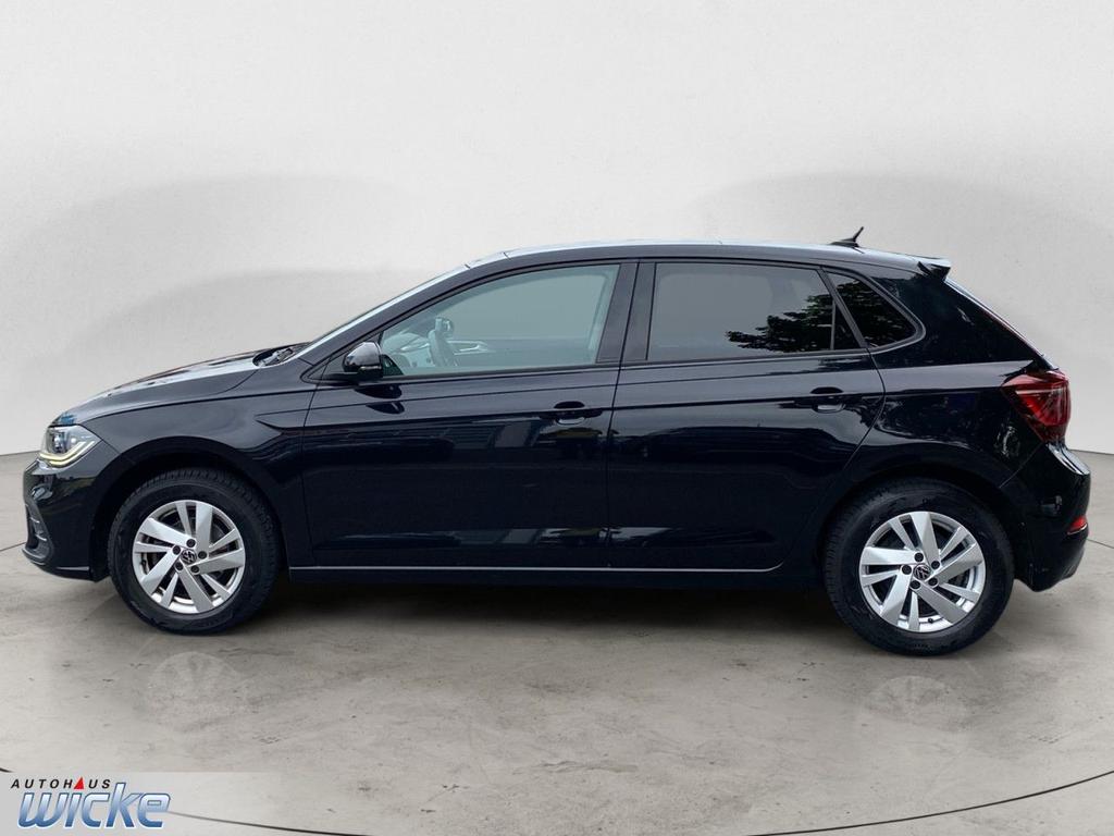 Volkswagen Polo 2023 г. Чёрный, пробег 59778 км