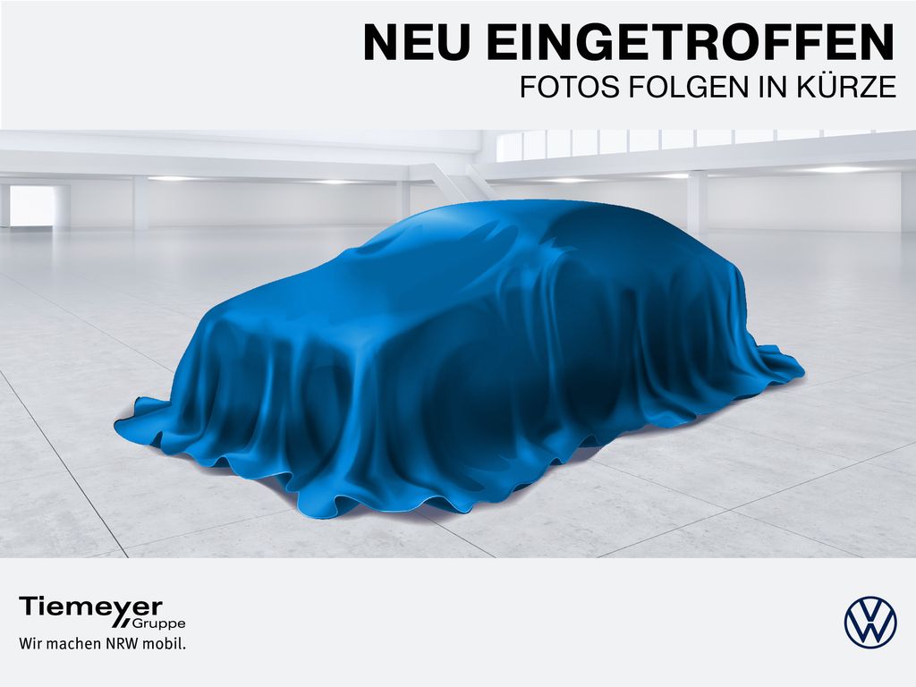 Volkswagen Golf 2023 г. Чёрный, пробег 55014 км
