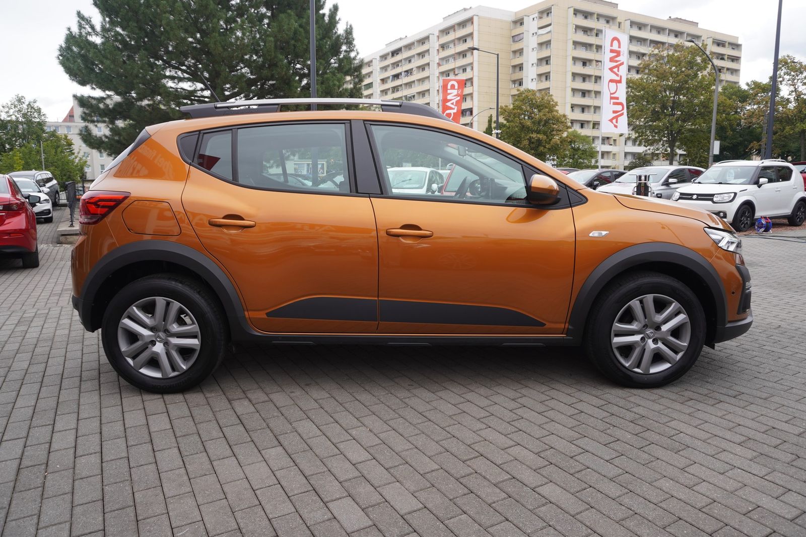 Dacia Sandero 2022 г. Оранжевый, пробег 39622 км