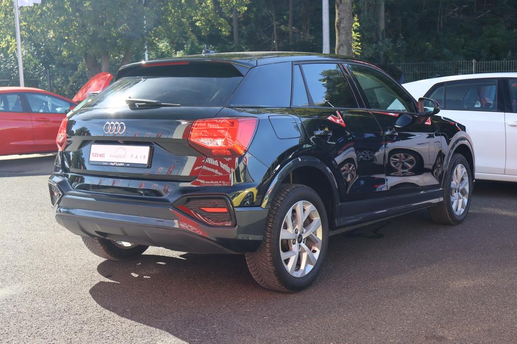 Audi Q2 2023 г. Чёрный, пробег 45905 км