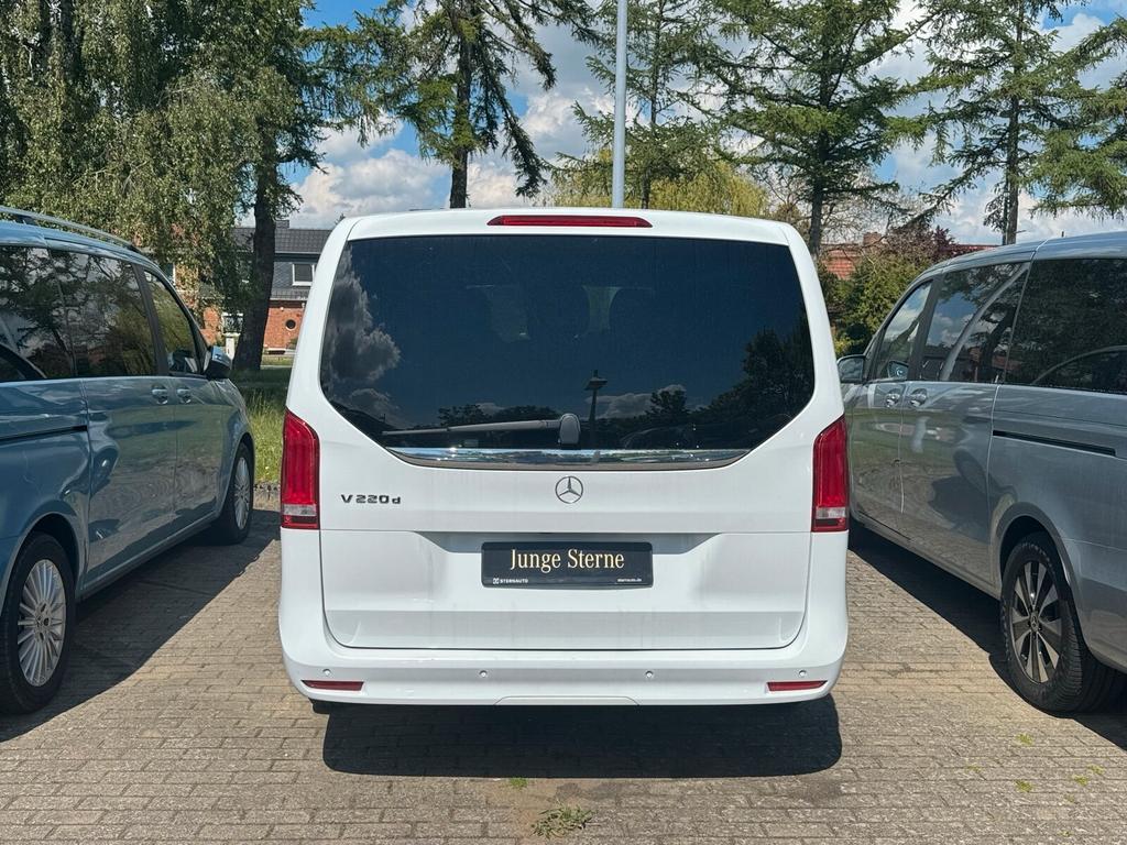Mercedes-Benz V 220 2021 г. Белый, пробег 49098 км
