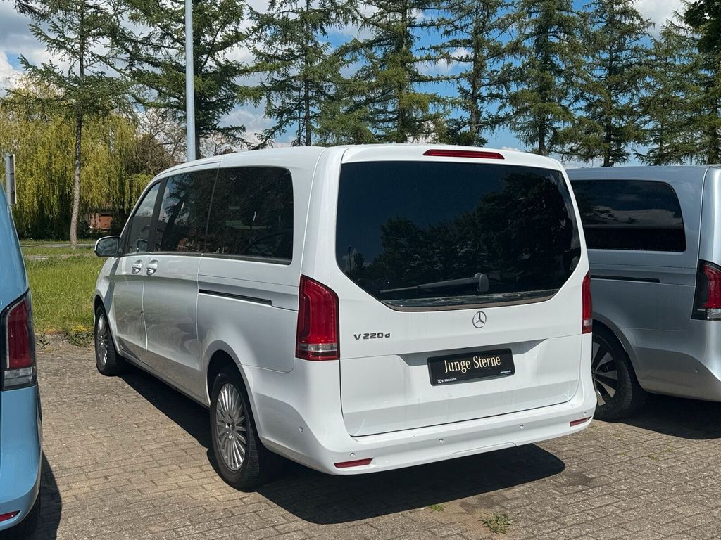 Mercedes-Benz V 220 2021 г. Белый, пробег 49098 км