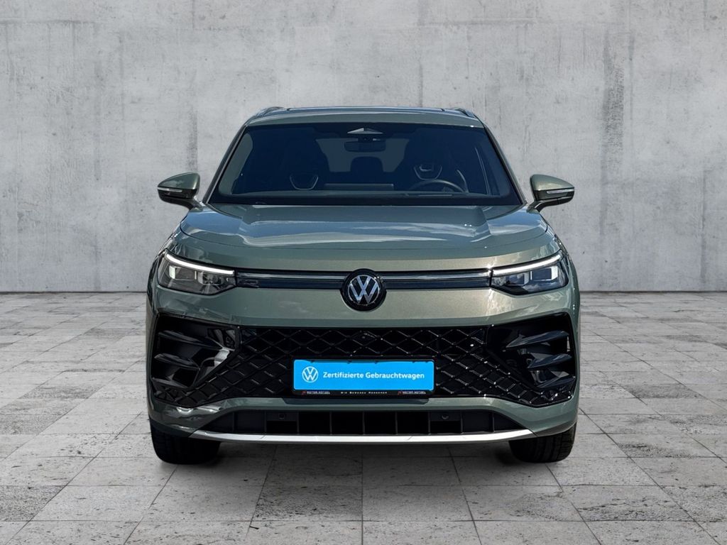 Volkswagen Tayron 2025 г. Зелёный, пробег 11793 км