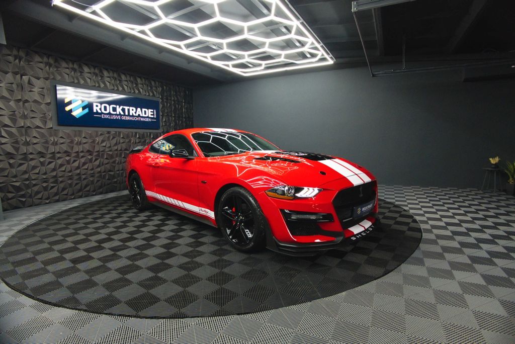 Ford Mustang 2021 г. Красный, пробег 51035 км