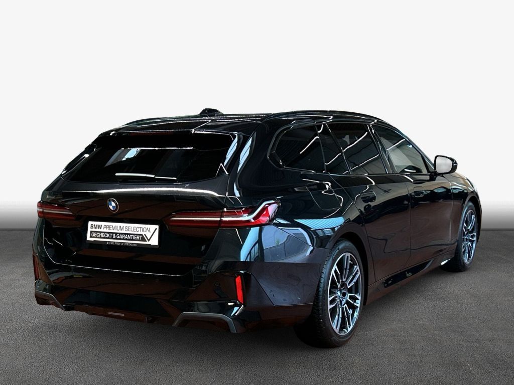BMW 520 2025 г. Чёрный, пробег 34749 км