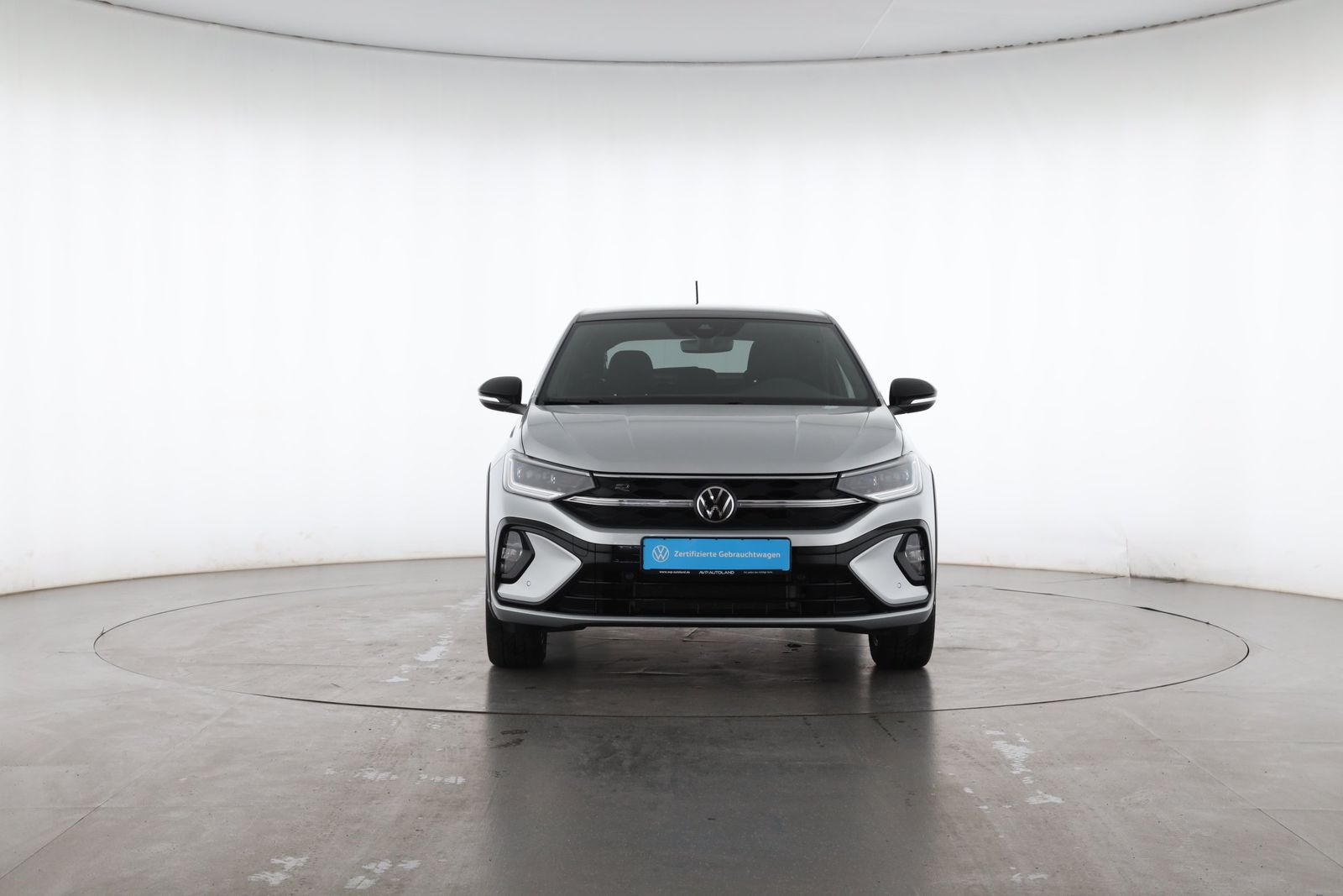 Volkswagen Taigo 2025 г. Серебристый, пробег 29971 км