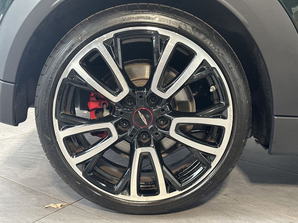 Mini JOHN COOPER WORKS CABRIO 2022 г. Зелёный, пробег 57450 км