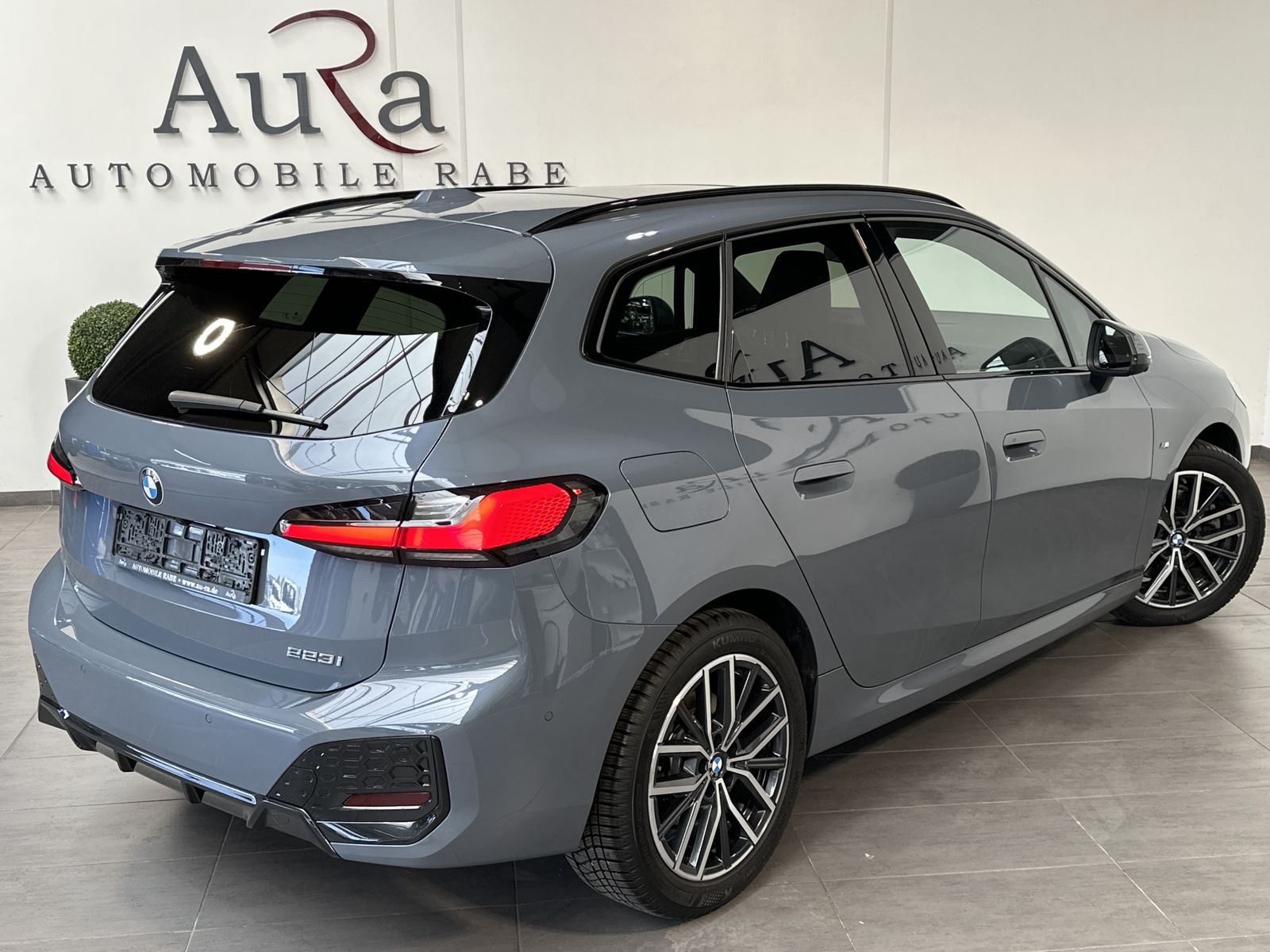 BMW 223 ACTIVE TOURER 2024 г. Синий, пробег 49750 км