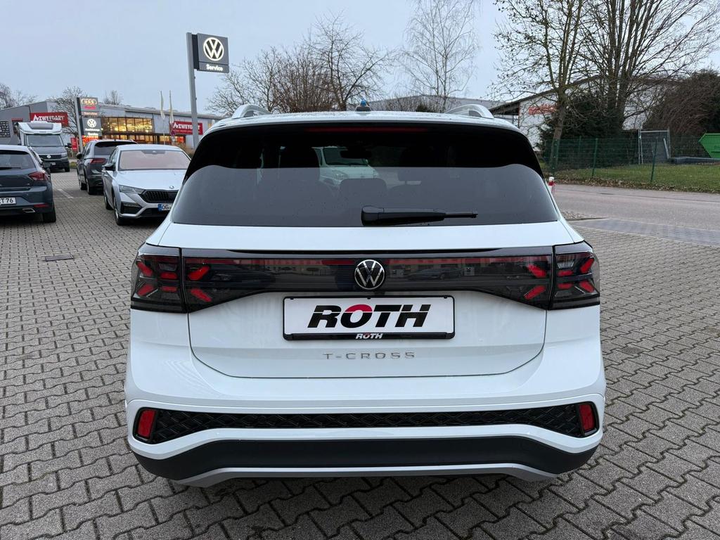 Volkswagen T-Cross 2024 г. Белый, пробег 19800 км