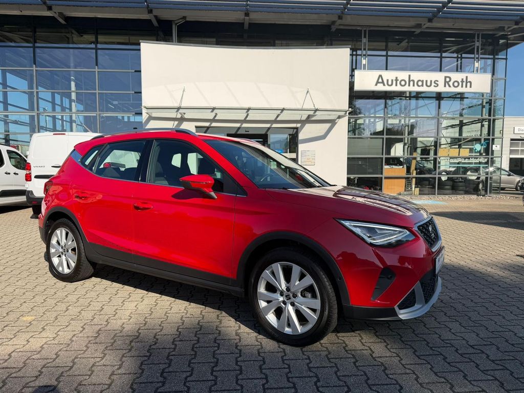 SEAT Arona 2023 г. Красный, пробег 34050 км