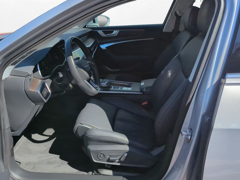 Audi A6 2021 г. Серебристый, пробег 48100 км