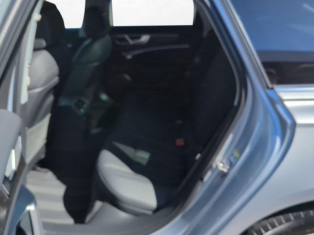 Audi A6 2021 г. Серебристый, пробег 48100 км