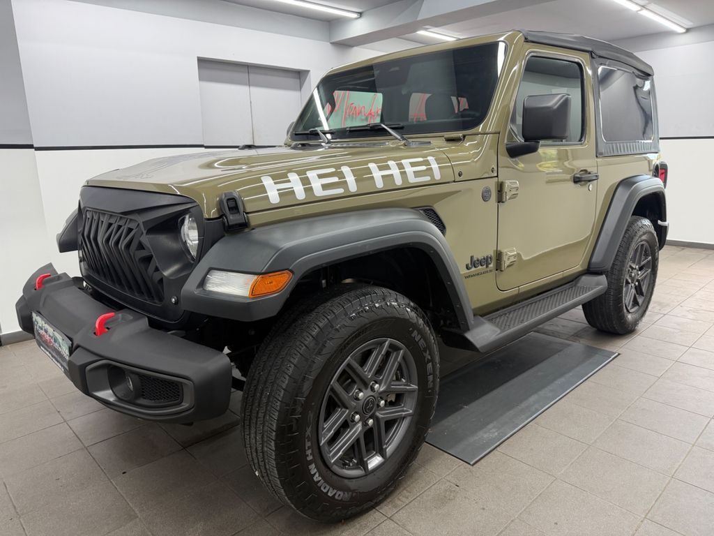 Jeep Wrangler 2025 г. Зелёный, пробег 24548 км