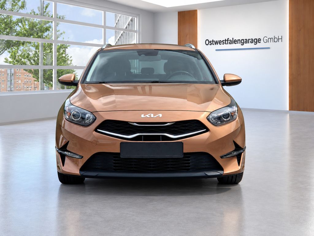 Kia CEE'D / CEED 2022 г. Серый, пробег 48000 км