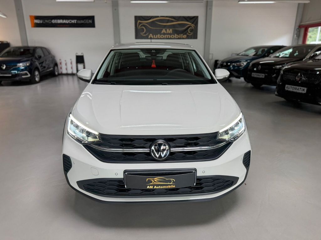 Volkswagen Taigo 2023 г. Серый, пробег 16700 км
