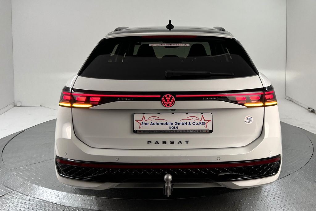 Volkswagen PASSAT VARIANT 2026 г. Белый, пробег 23107 км