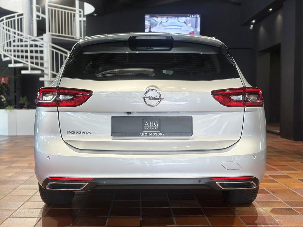 Opel Insignia 2021 г. Серебристый, пробег 50000 км