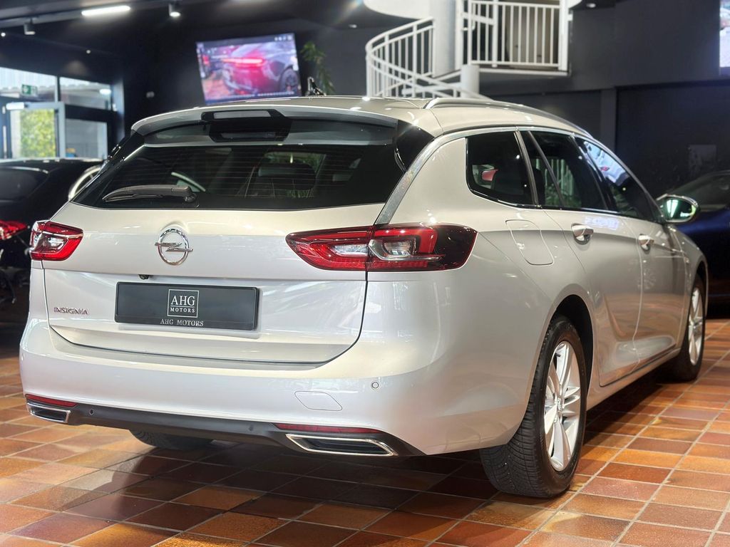 Opel Insignia 2021 г. Серебристый, пробег 50000 км