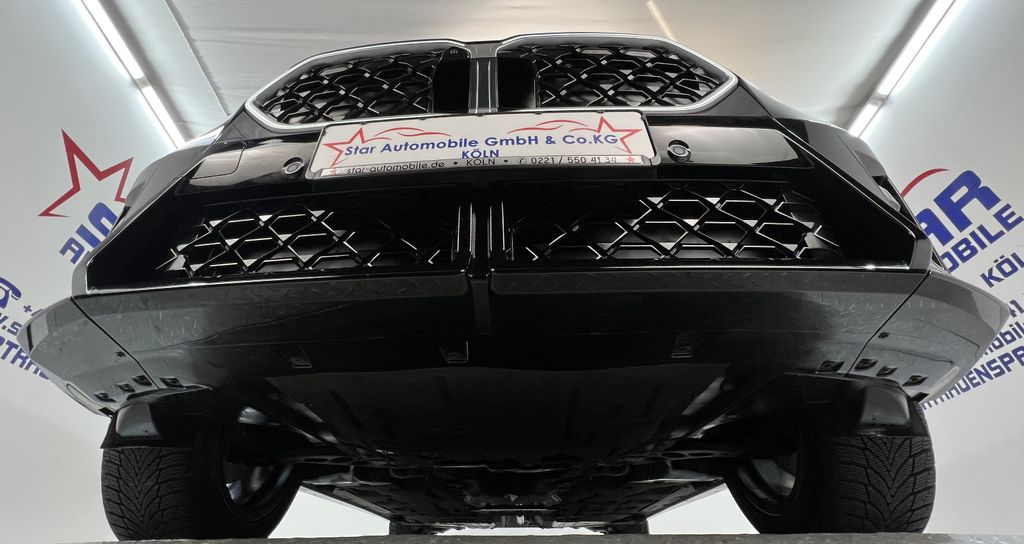 BMW X2 2026 г. Чёрный, пробег 14305 км