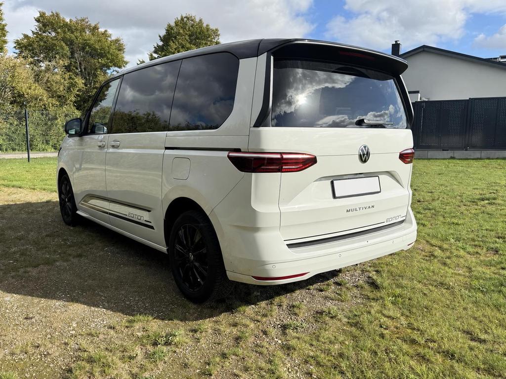 Volkswagen T7 MULTIVAN 2024 г. Белый, пробег 25050 км