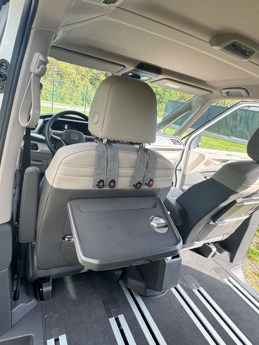 Volkswagen T7 MULTIVAN 2024 г. Белый, пробег 25050 км