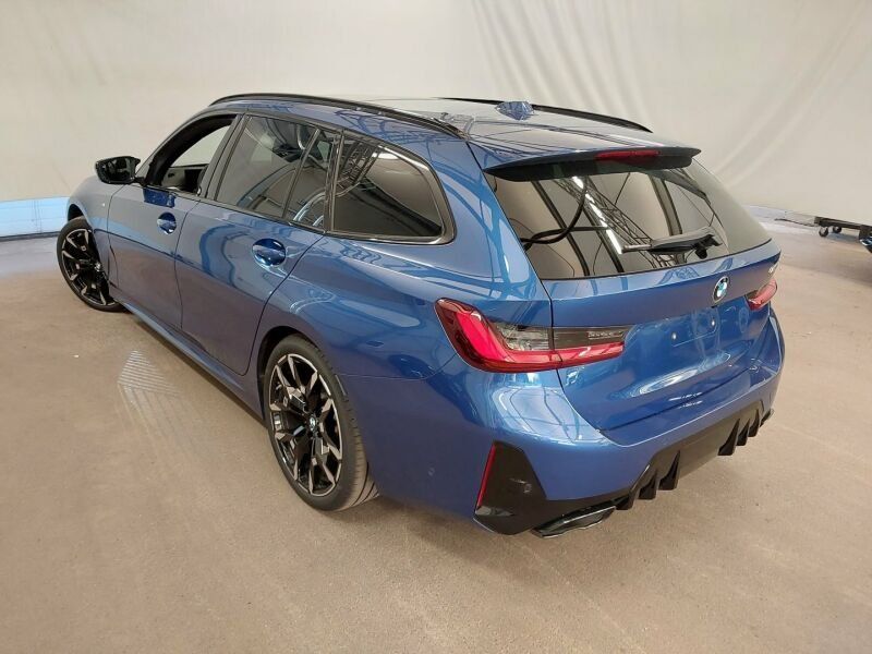 BMW M340I 2026 г. Синий, пробег 23900 км