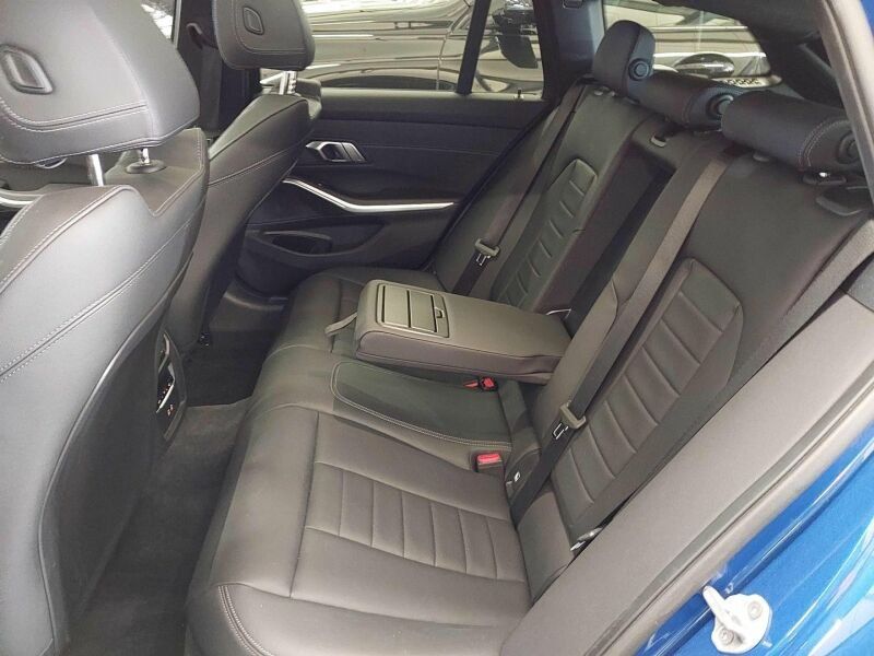 BMW M340I 2026 г. Синий, пробег 23900 км