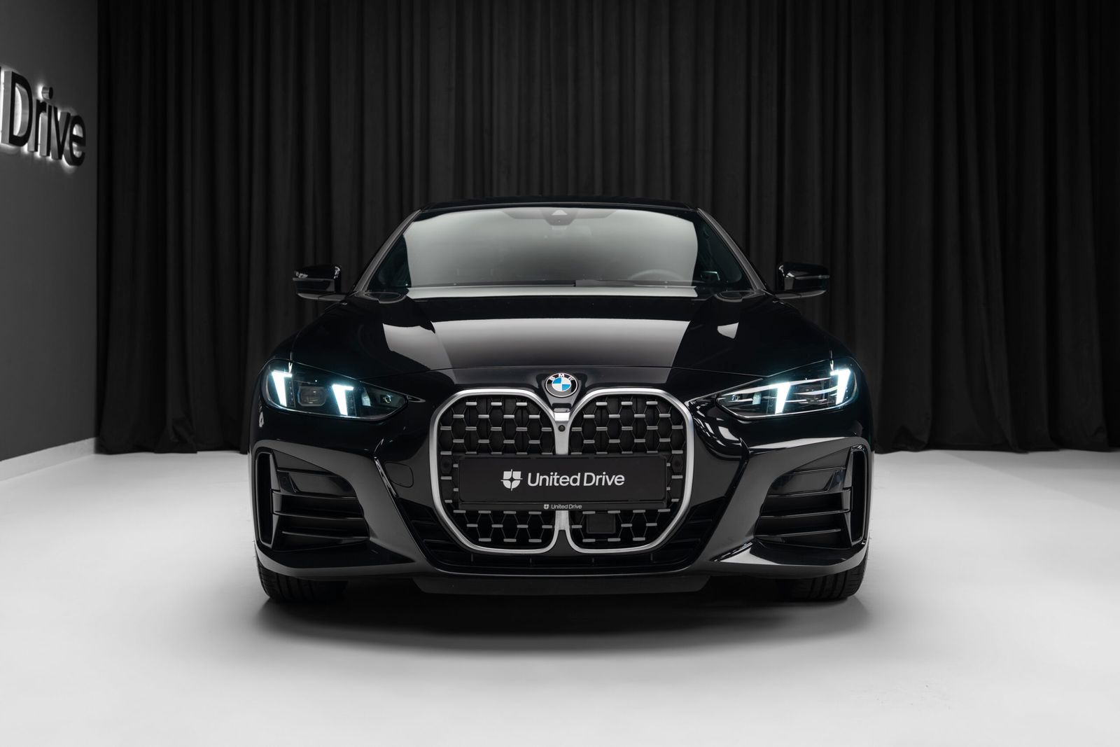 BMW 430 2025 г. Чёрный, пробег 24390 км