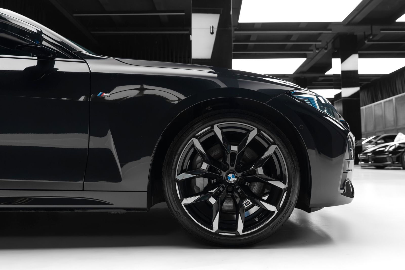 BMW 430 2025 г. Чёрный, пробег 24390 км