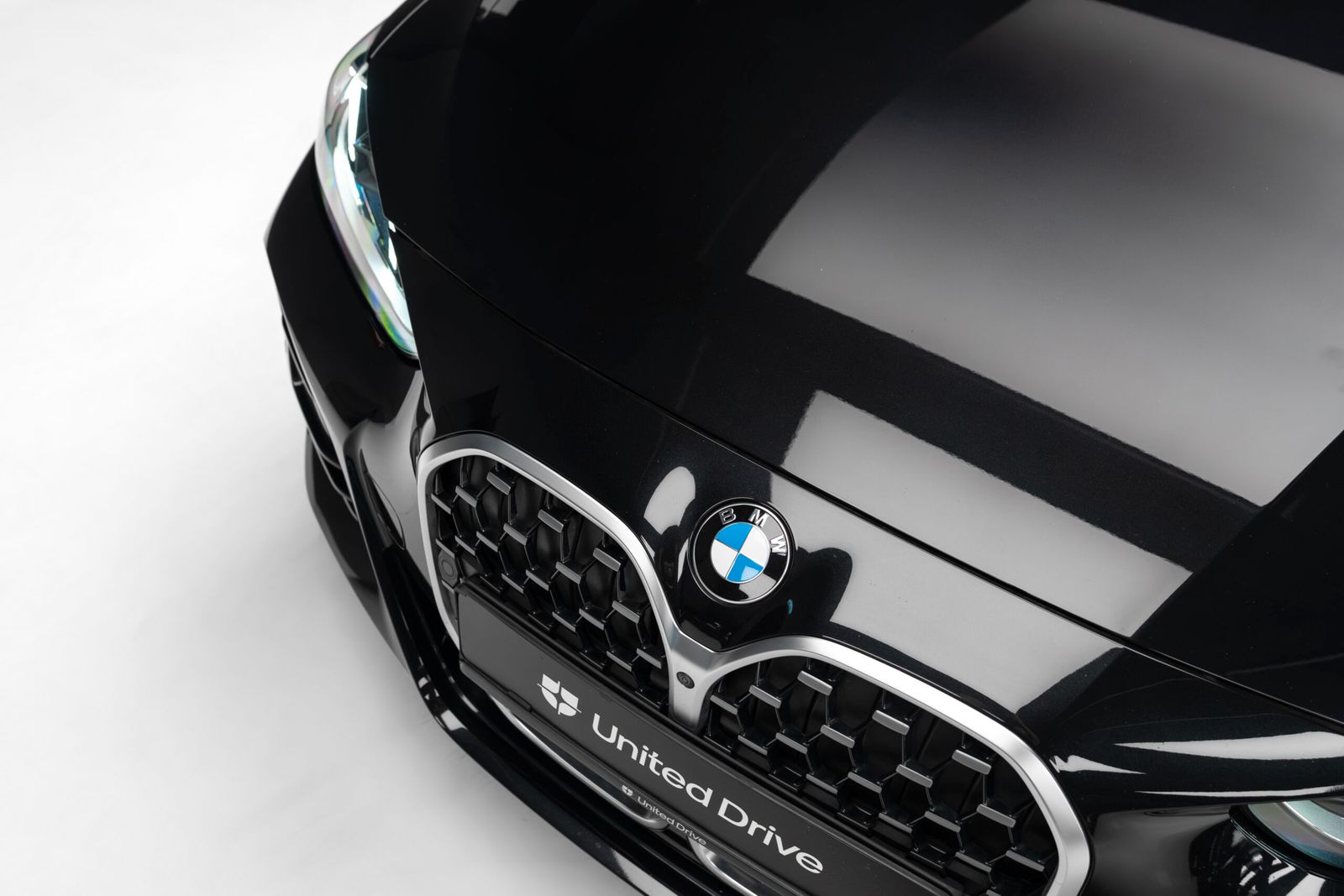 BMW 430 2025 г. Чёрный, пробег 24390 км