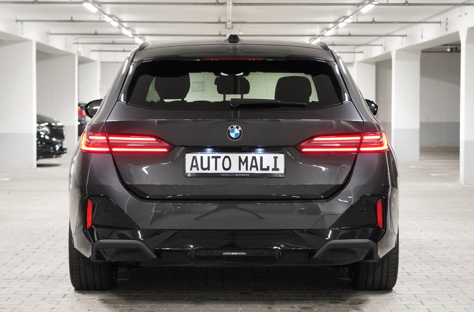 BMW 540 2025 г. Серый, пробег 55000 км