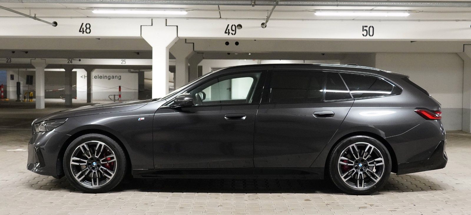 BMW 540 2025 г. Серый, пробег 55000 км