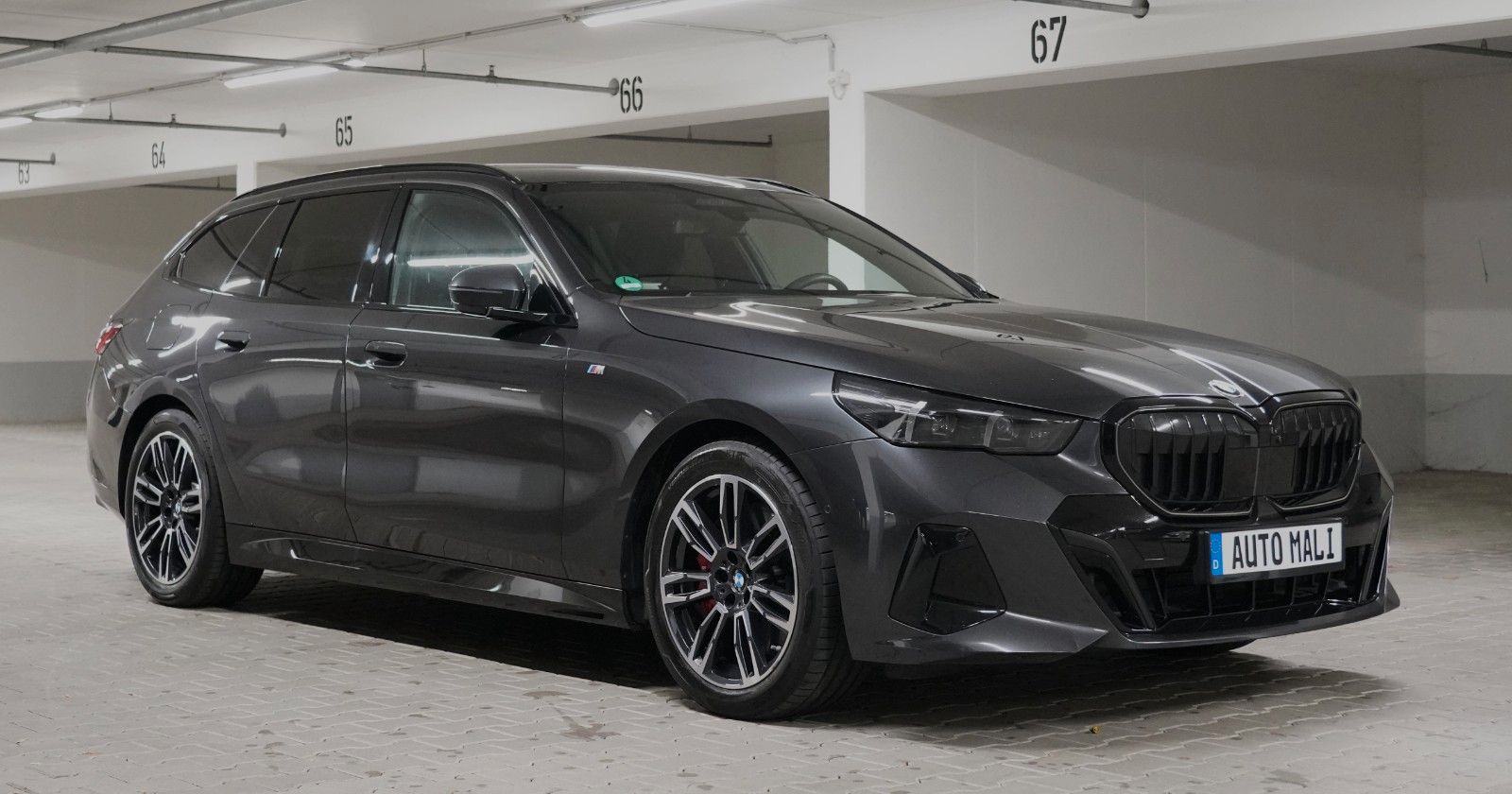 BMW 540 2025 г. Серый, пробег 55000 км