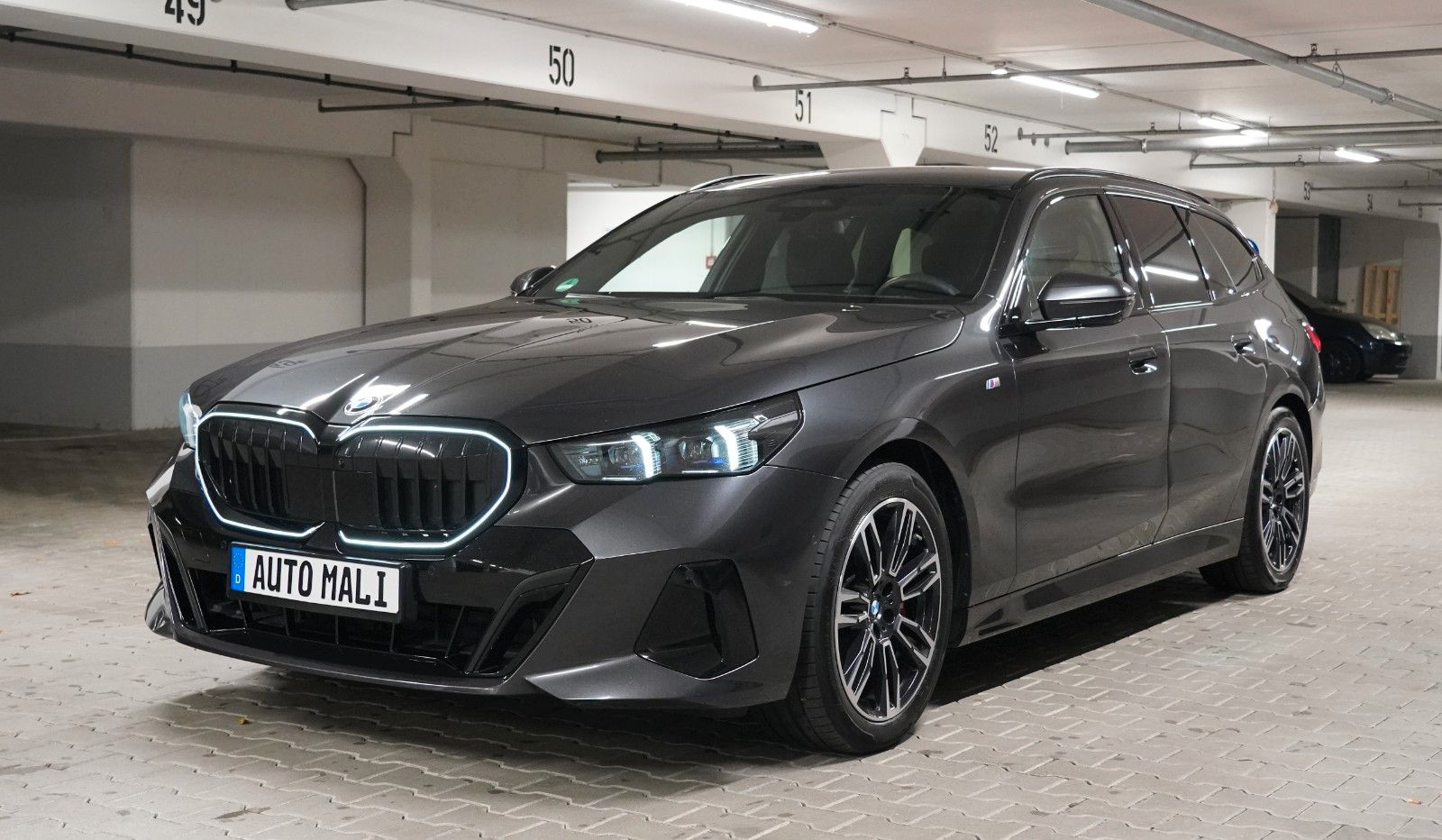 BMW 540 2025 г. Серый, пробег 55000 км