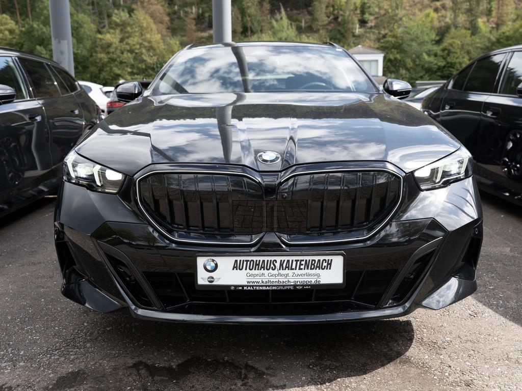 BMW 520 2026 г. Чёрный, пробег 7400 км