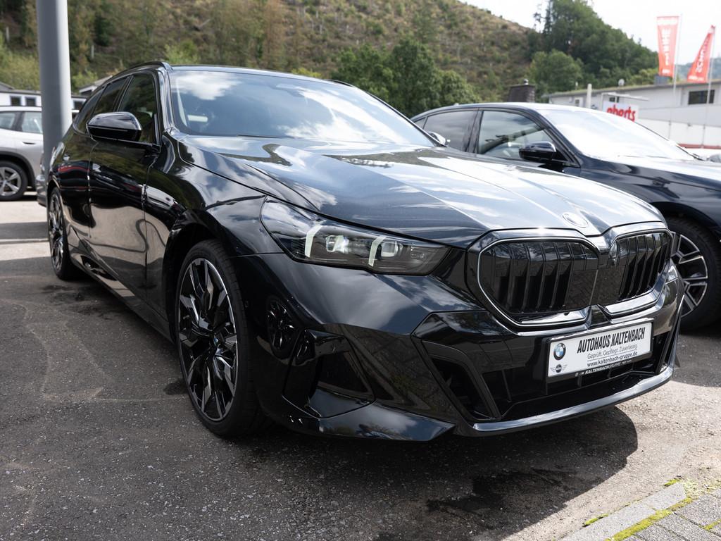 BMW 520 2026 г. Чёрный, пробег 7400 км