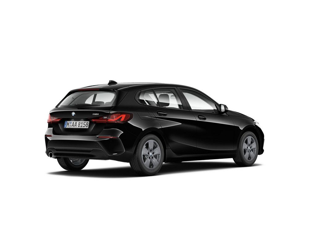 BMW 118 2023 г. Чёрный, пробег 27511 км