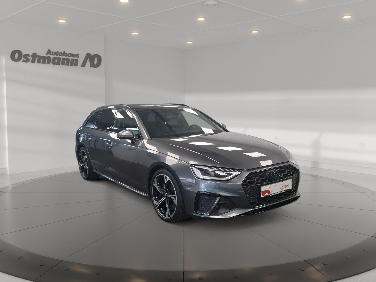 Audi S4 2023 г. Серый, пробег 50087 км