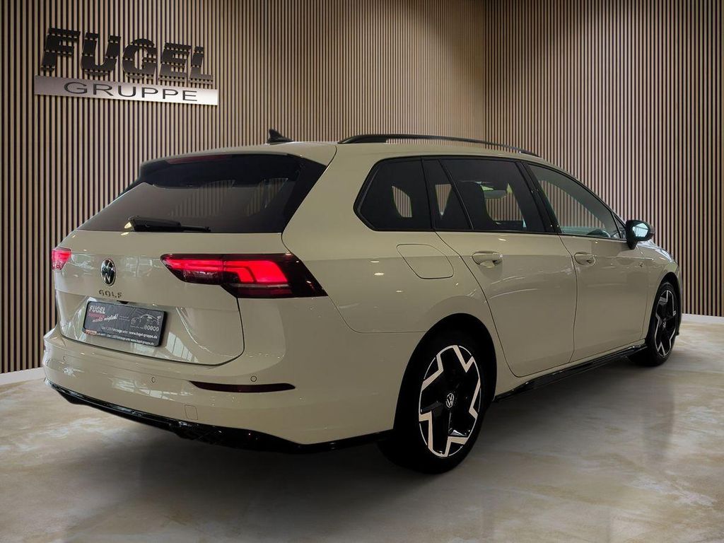 Volkswagen Golf 2025 г. Белый, пробег 40899 км
