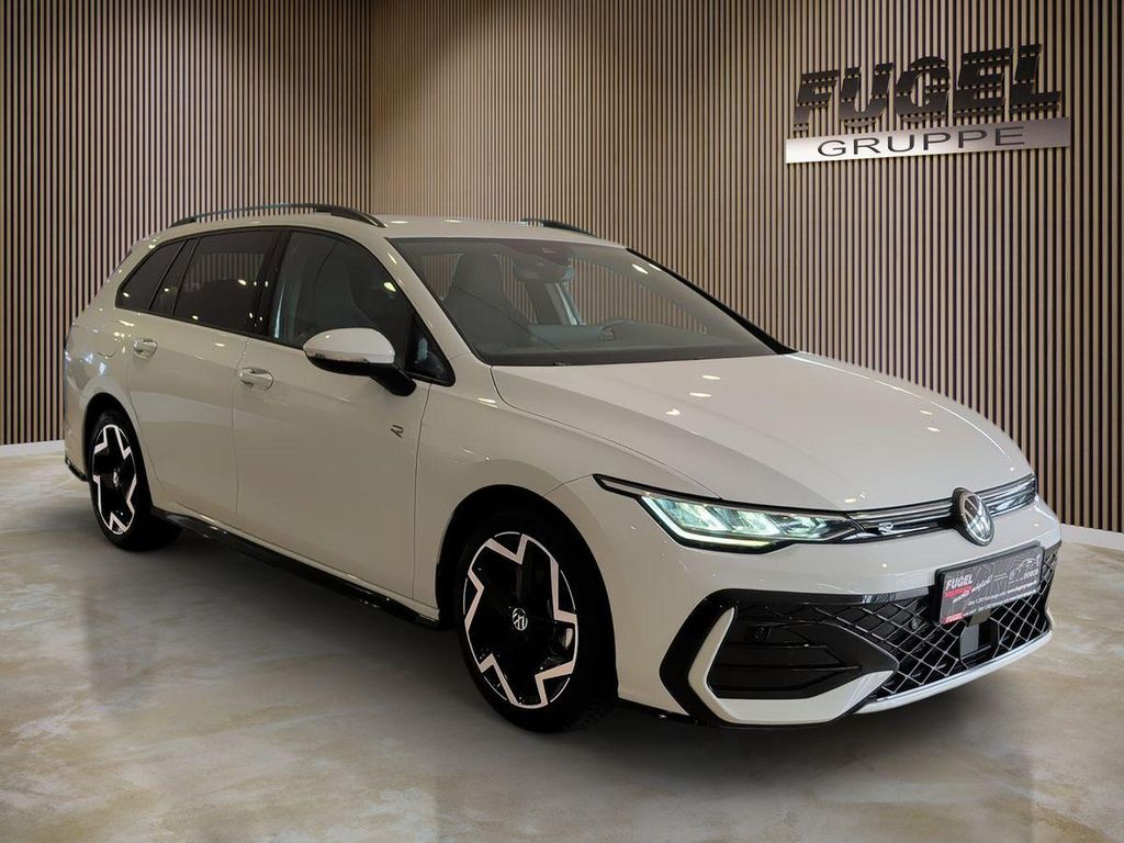 Volkswagen Golf 2025 г. Белый, пробег 40899 км