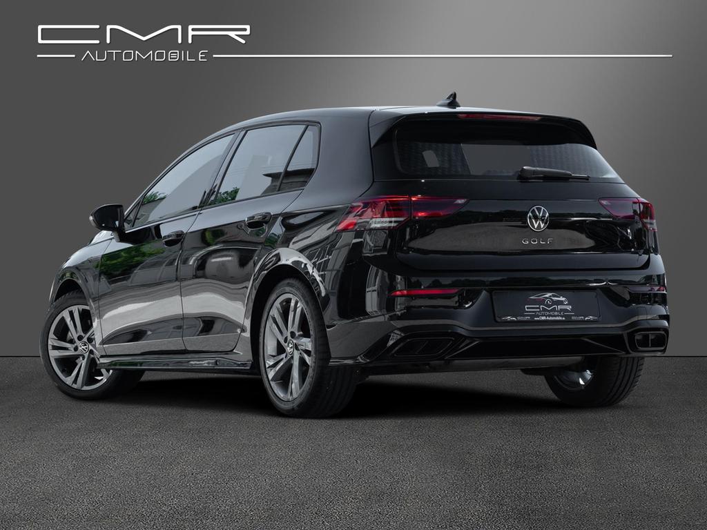 Volkswagen Golf 2024 г. Чёрный, пробег 18764 км