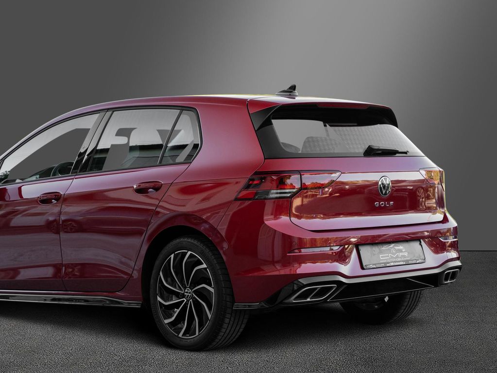 Volkswagen Golf 2022 г. Красный, пробег 50000 км