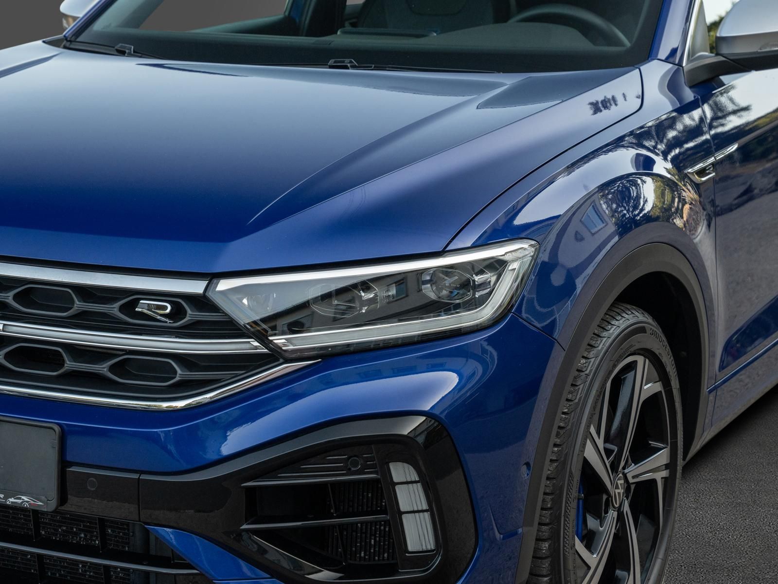 Volkswagen T-Roc 2024 г. Синий, пробег 17627 км